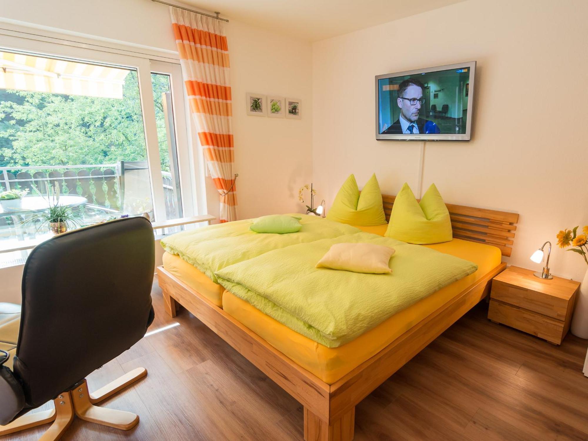 Ferienwohnung Sonnenschein Bad Herrenalb Buitenkant foto